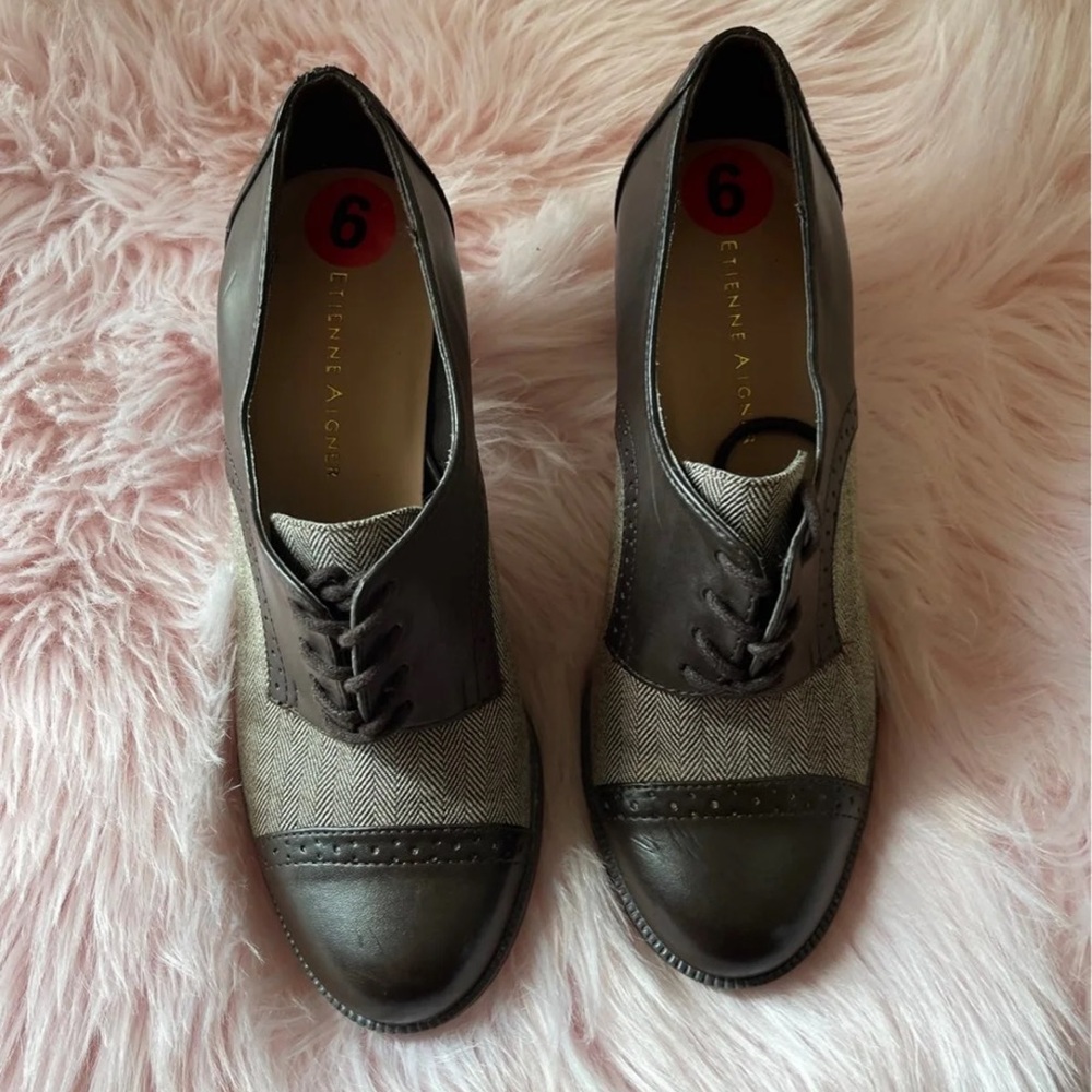 Etienne Aigner shoes